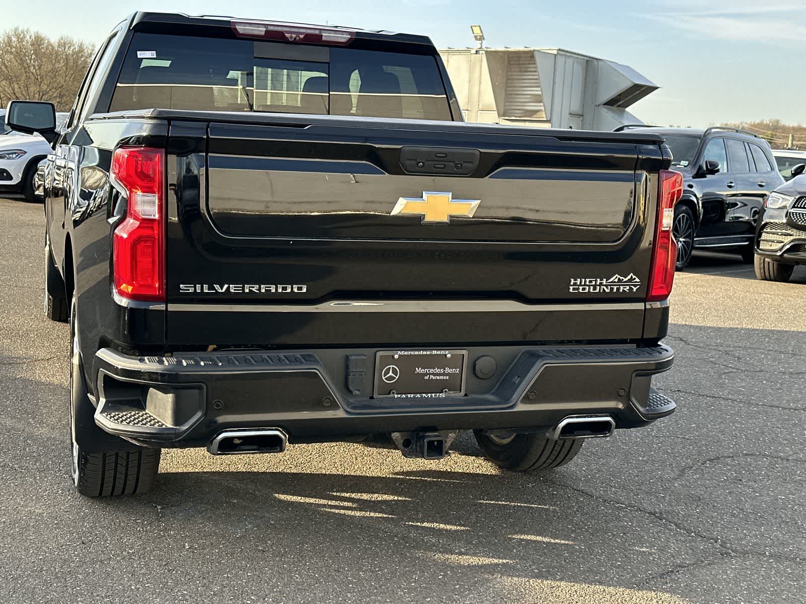 Thumbnail: 2021 Chevrolet Silverado 1500 - 17