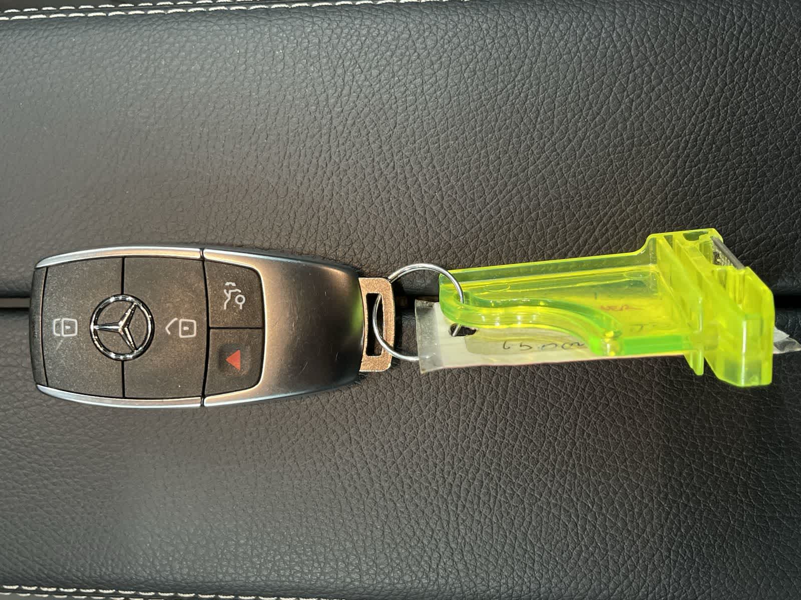 Thumbnail: 2025 Mercedes-Benz GLB - 32