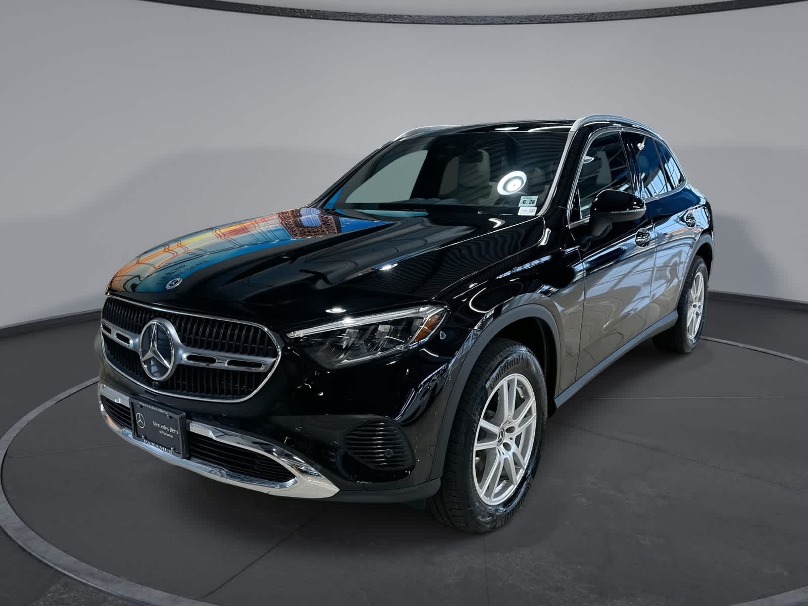 Thumbnail: 2023 Mercedes-Benz GLC - 1