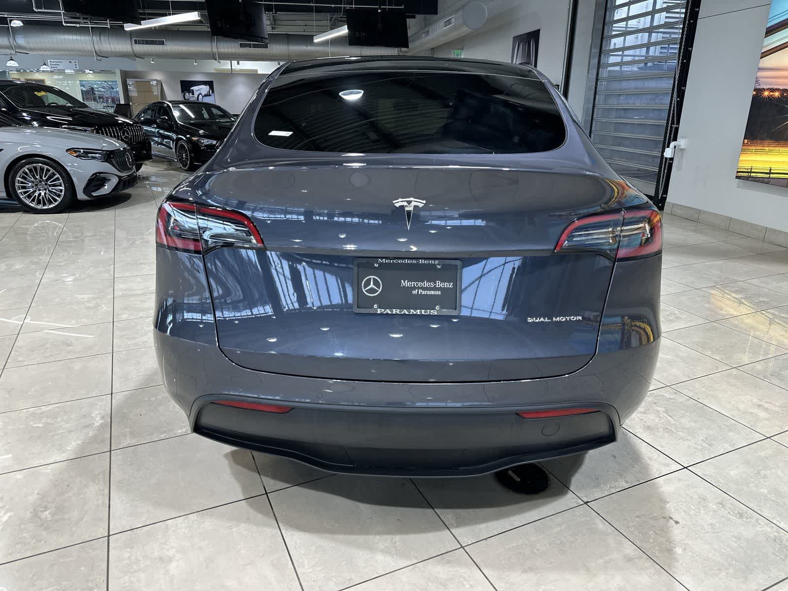Thumbnail: 2022 Tesla Model Y - 17