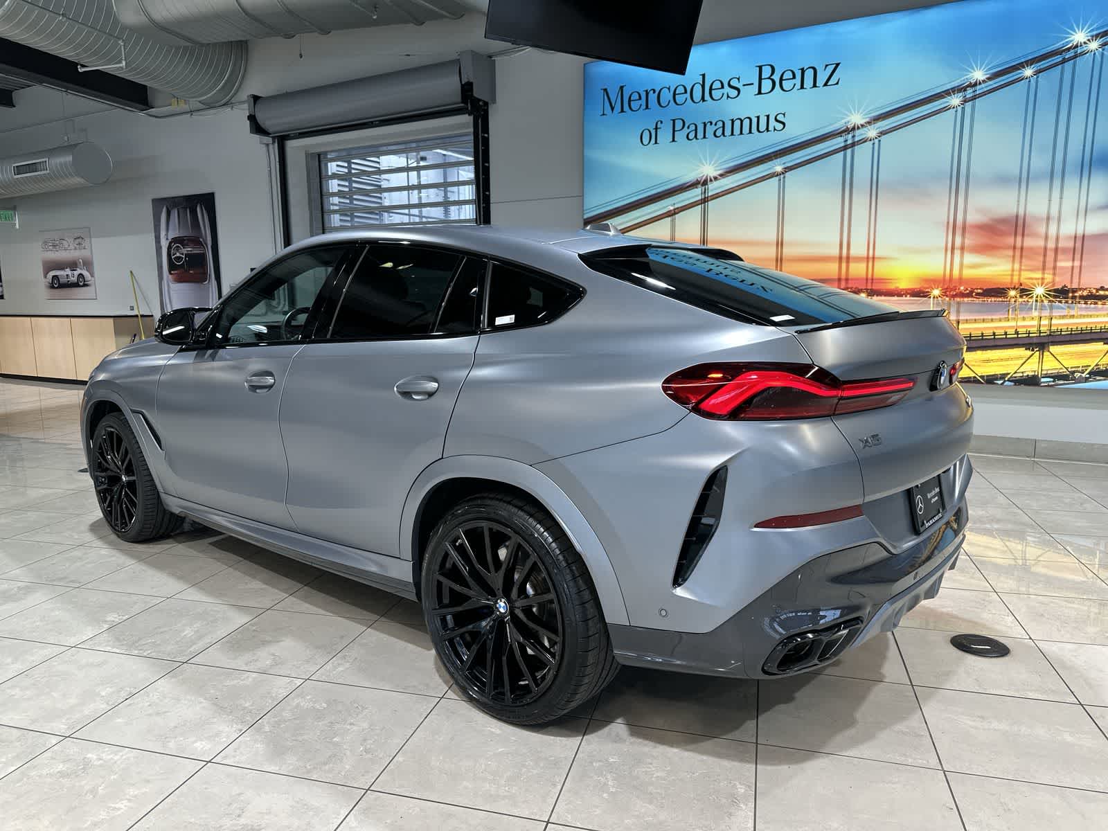 Thumbnail: 2025 BMW X6 - 16