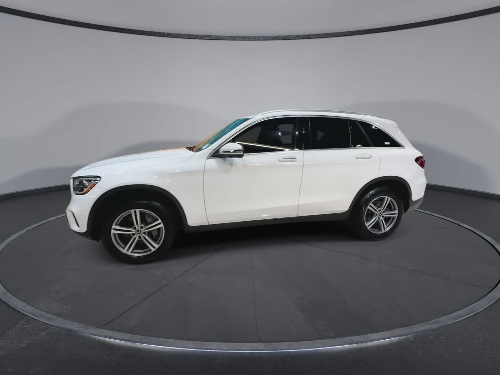 Thumbnail: 2022 Mercedes-Benz GLC - 6