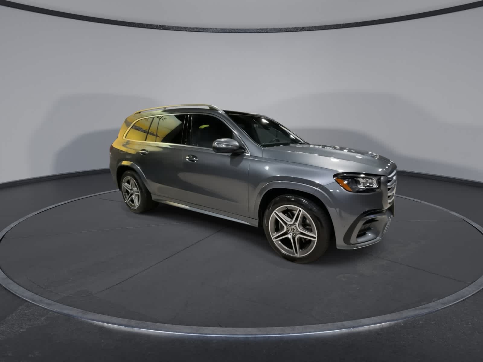 Thumbnail: 2025 Mercedes-Benz GLS - 2