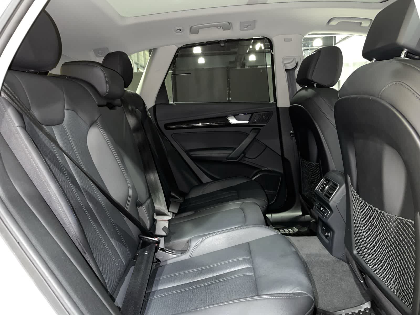 Thumbnail: 2019 Audi Q5 - 25