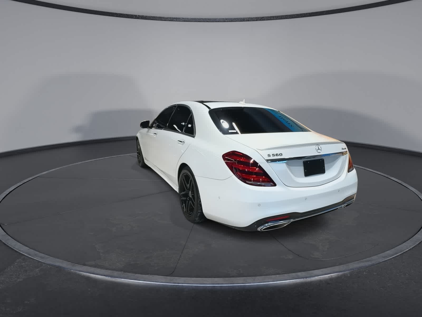 Thumbnail: 2019 Mercedes-Benz S-Class - 9