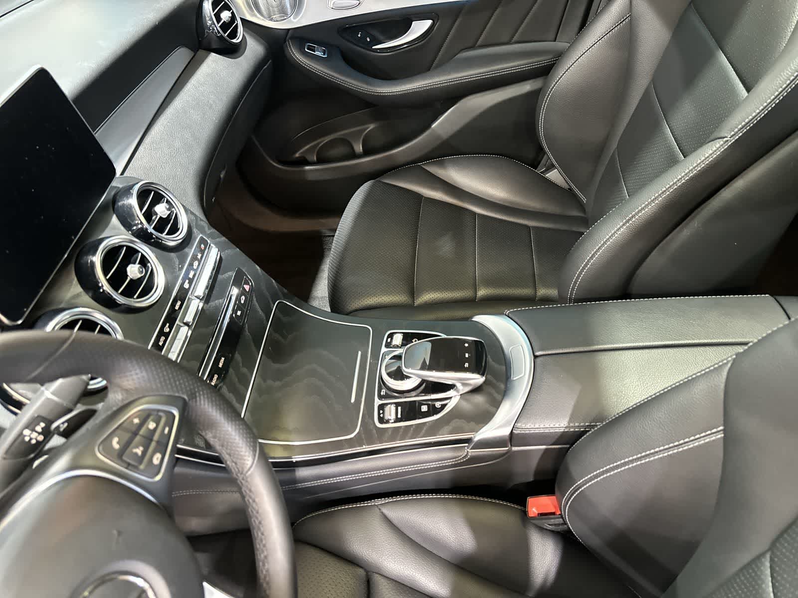 Thumbnail: 2019 Mercedes-Benz GLC - 28
