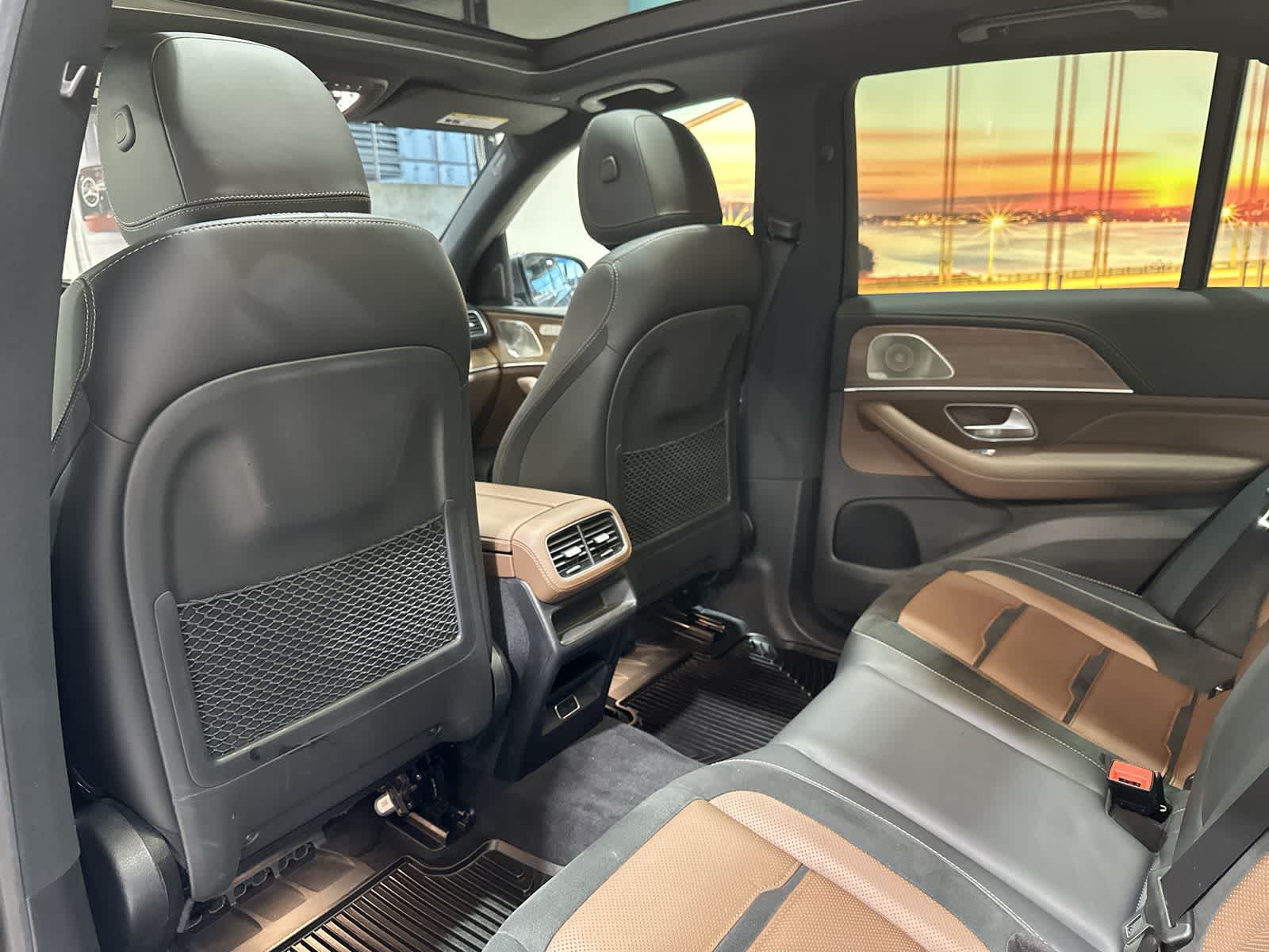 Thumbnail: 2024 Mercedes-Benz GLE - 24