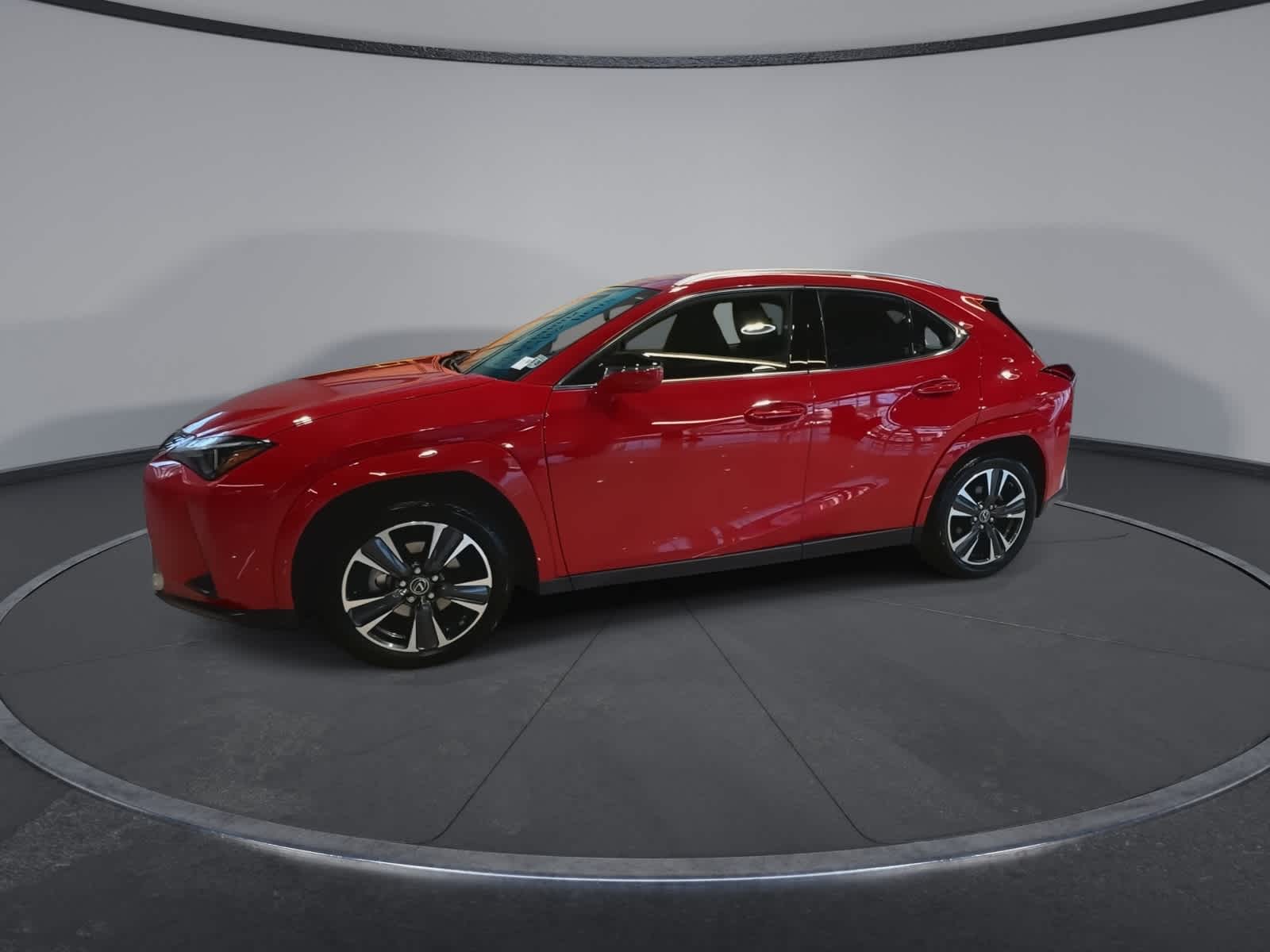 Thumbnail: 2023 Lexus UX - 6