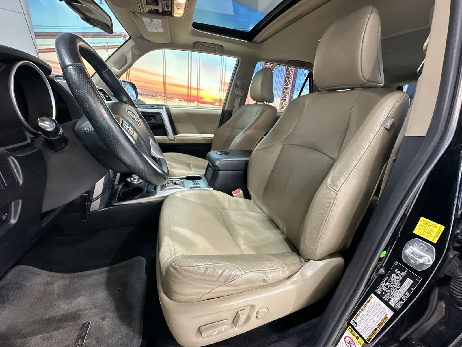 Thumbnail: 2011 Toyota 4Runner - 11