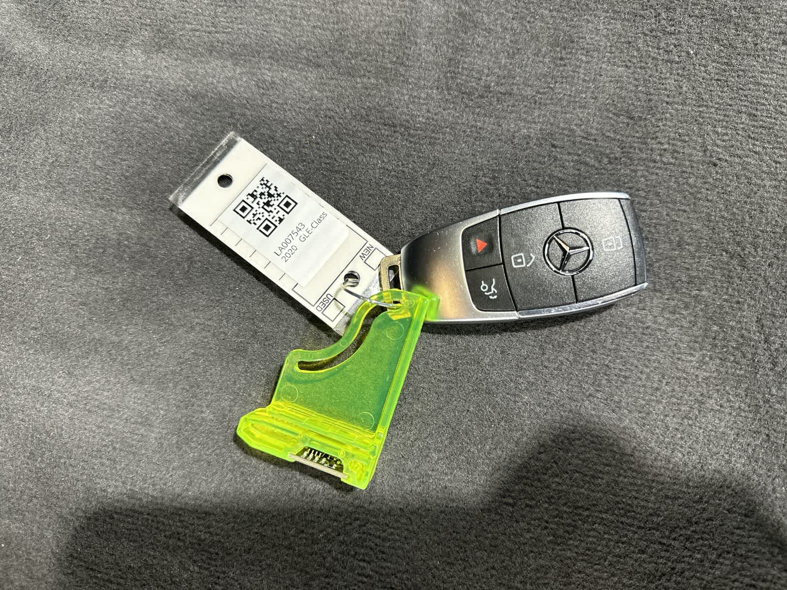 Thumbnail: 2020 Mercedes-Benz GLE - 32