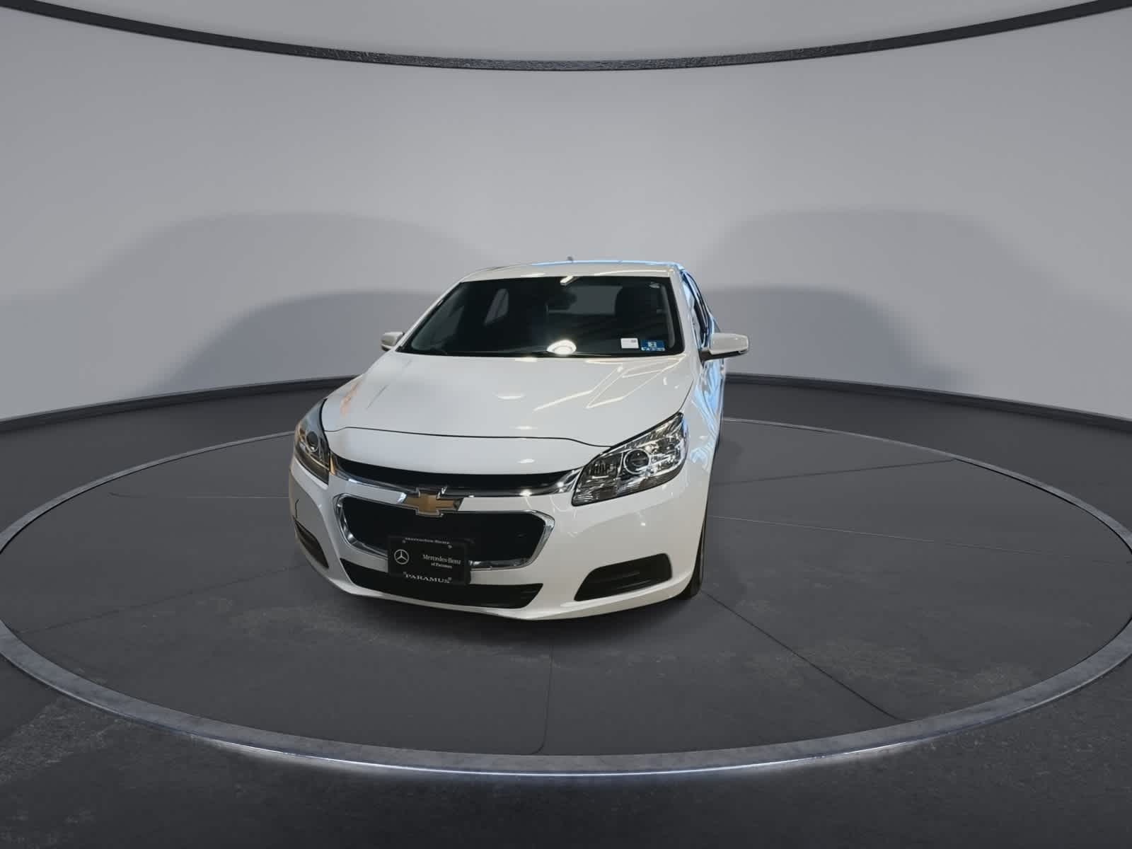 Thumbnail: 2016 Chevrolet Malibu - 4