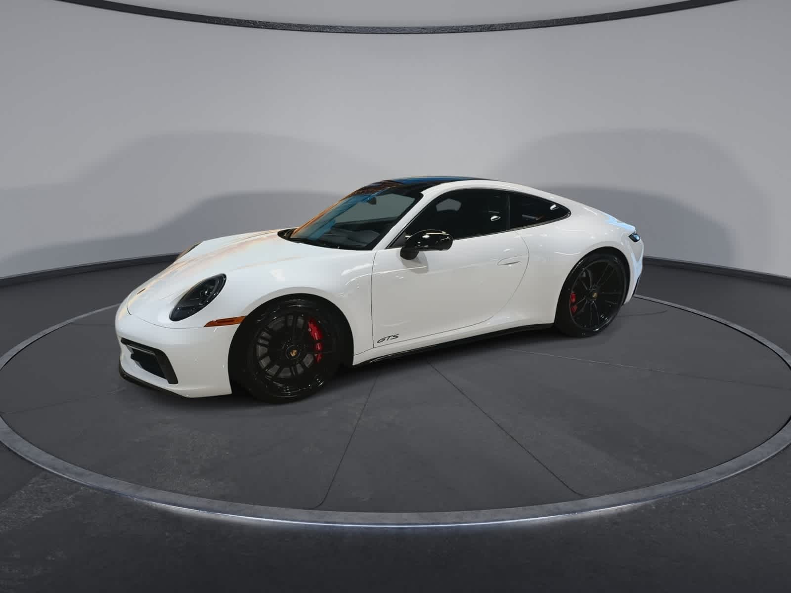 Thumbnail: 2024 Porsche 911 - 6