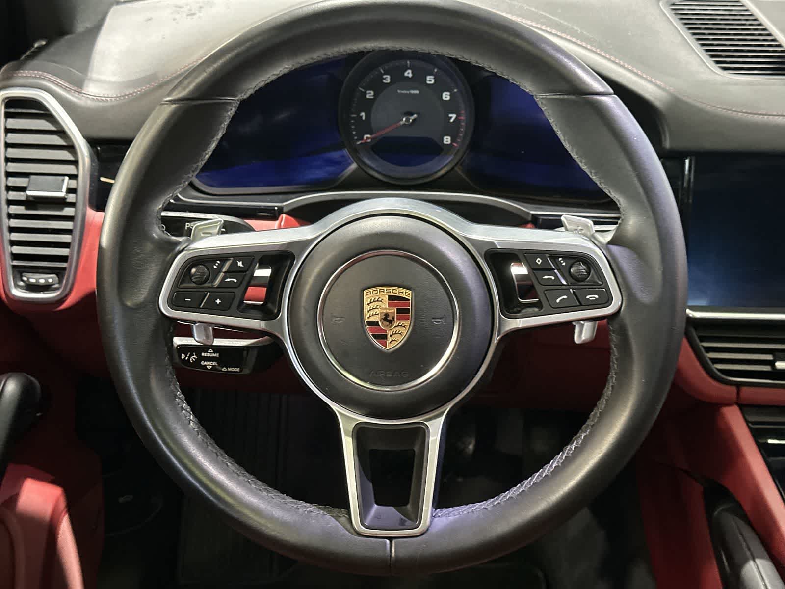 Thumbnail: 2022 Porsche Cayenne - 27