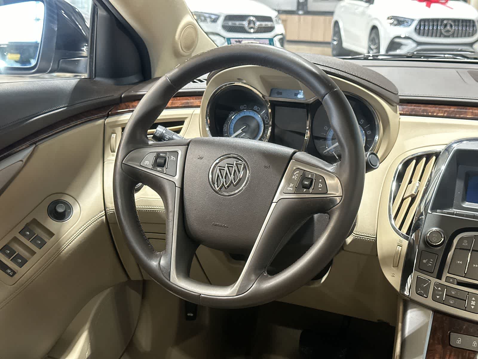 Thumbnail: 2010 Buick LaCrosse - 27