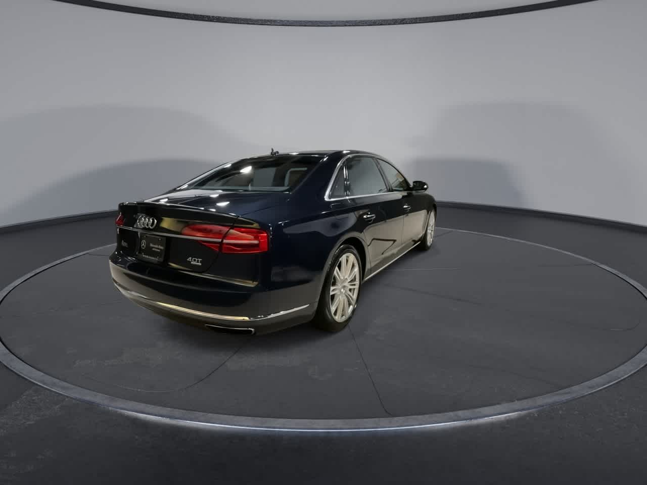 Thumbnail: 2015 Audi A8 - 11