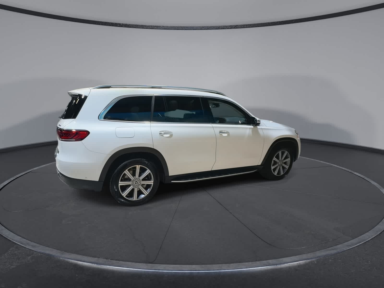 Thumbnail: 2023 Mercedes-Benz GLS - 12