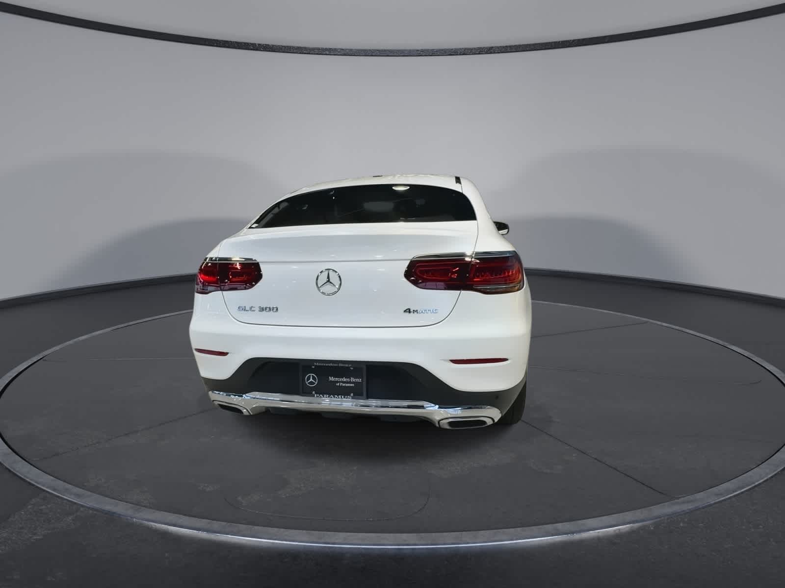 Thumbnail: 2023 Mercedes-Benz GLC - 10