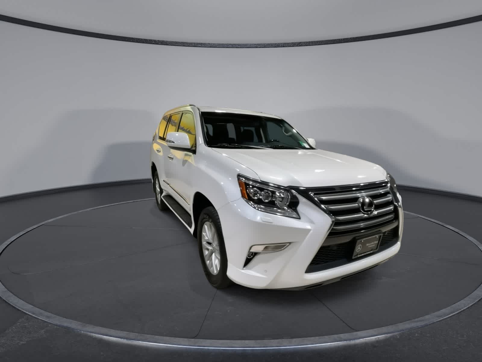 Thumbnail: 2019 Lexus GX - 3