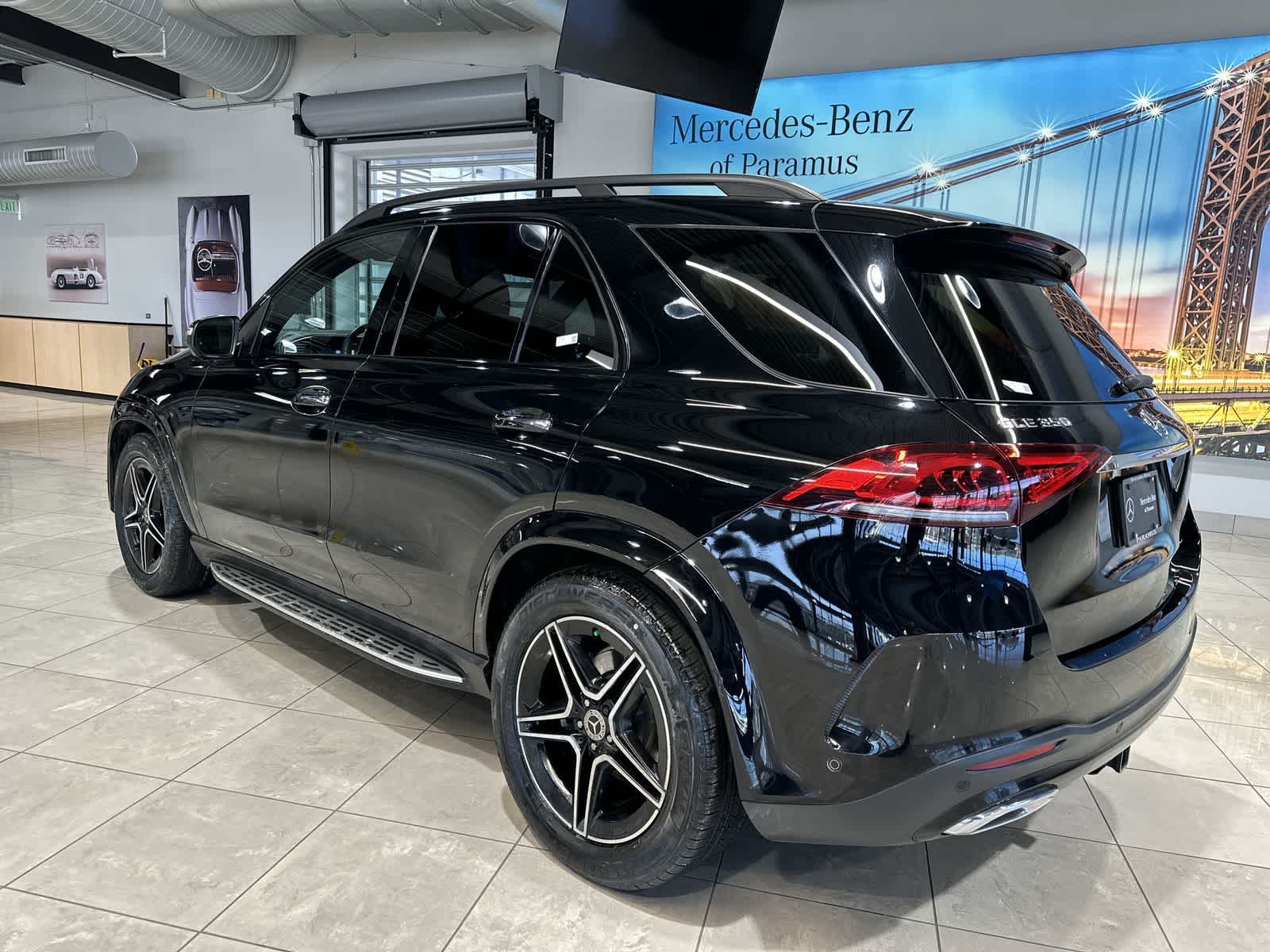 Thumbnail: 2022 Mercedes-Benz GLE - 16