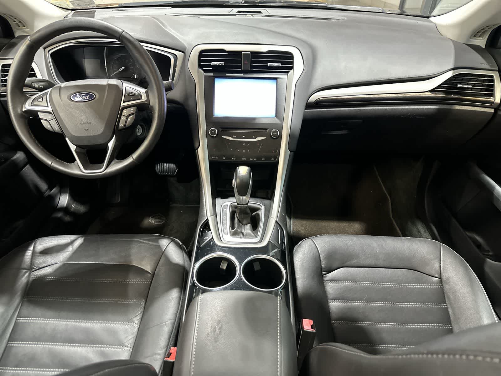 Thumbnail: 2013 Ford Fusion - 22