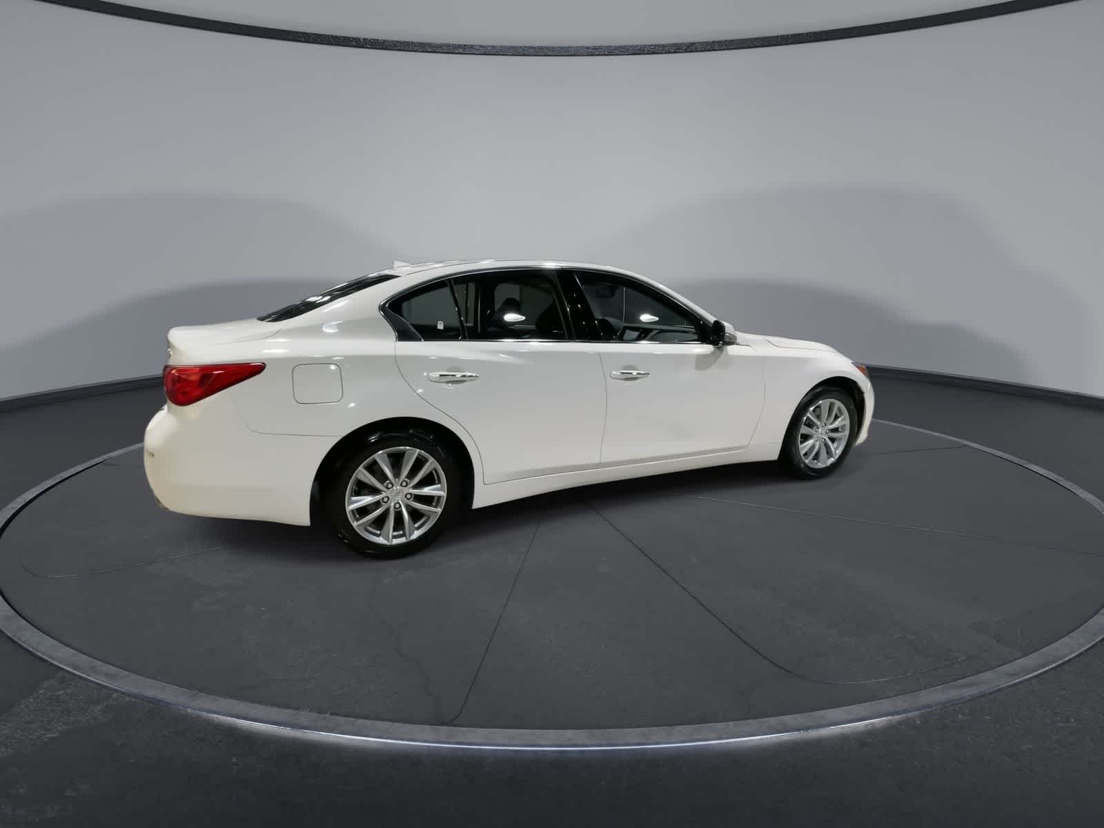 Thumbnail: 2017 INFINITI Q50 - 13