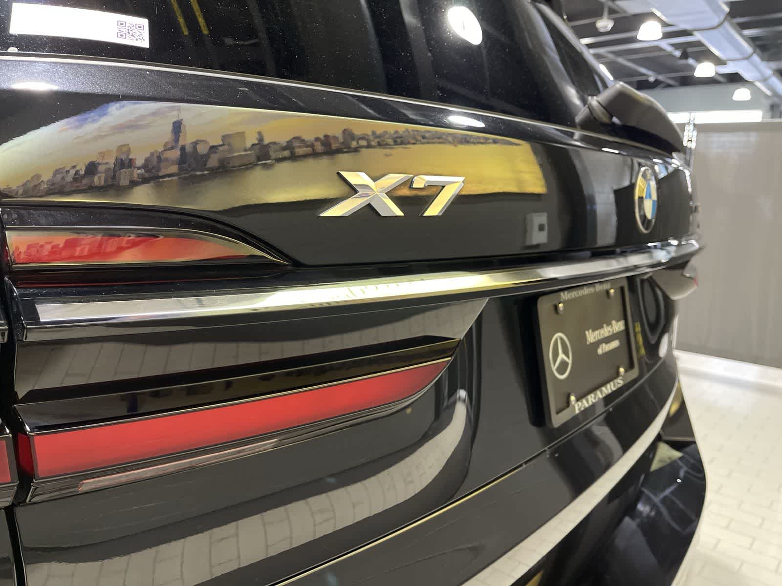 Thumbnail: 2023 BMW X7 - 19