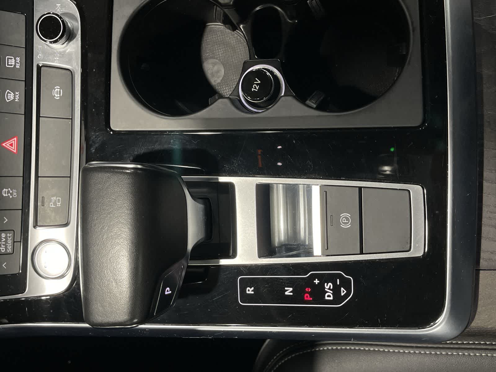 Thumbnail: 2019 Audi Q8 - 29