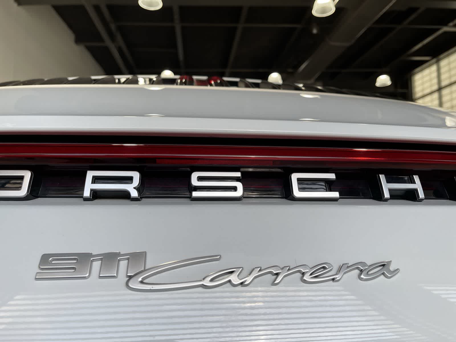 Thumbnail: 2020 Porsche 911 - 19
