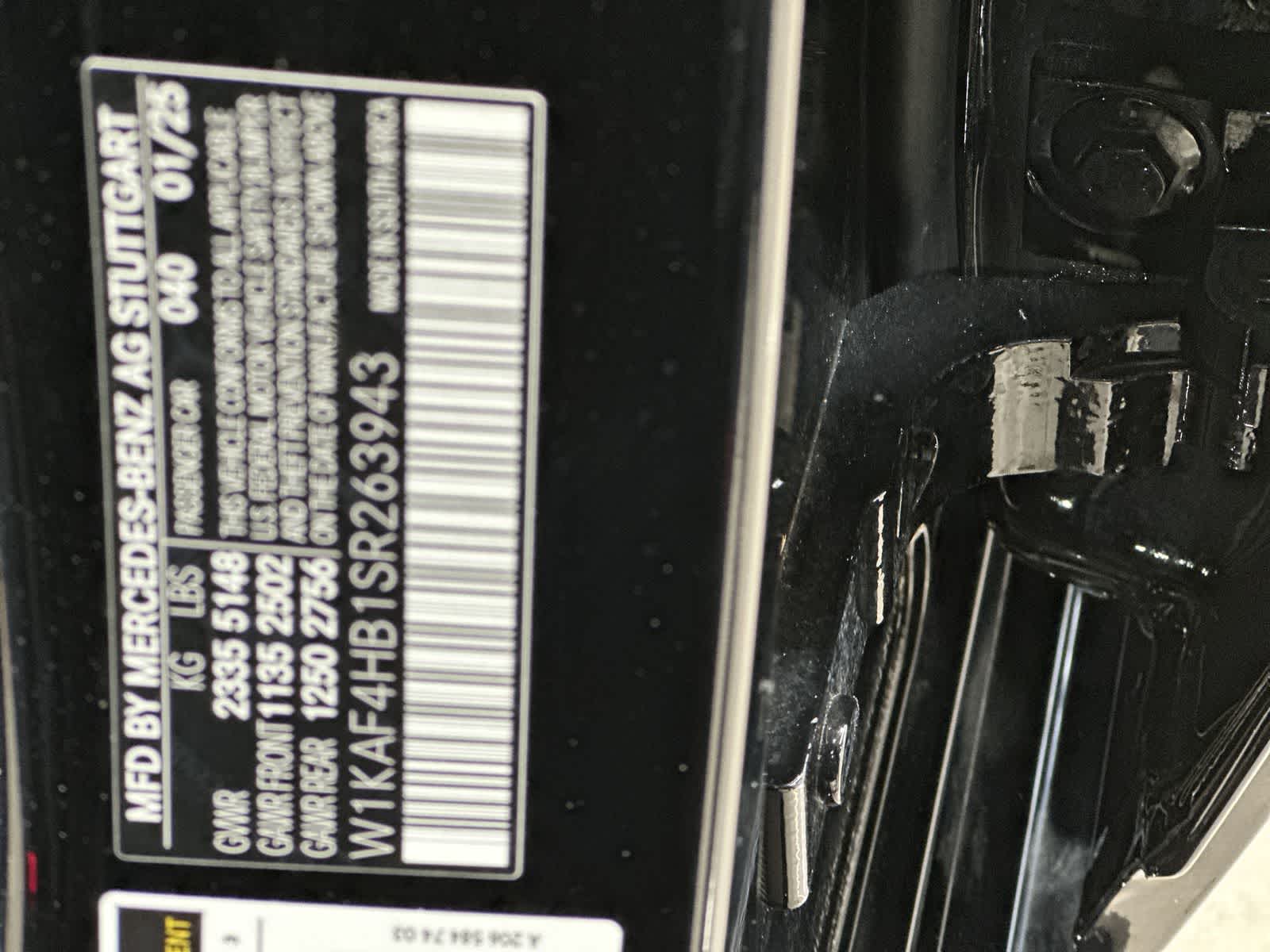 Thumbnail: 2025 Mercedes-Benz C-Class - 33