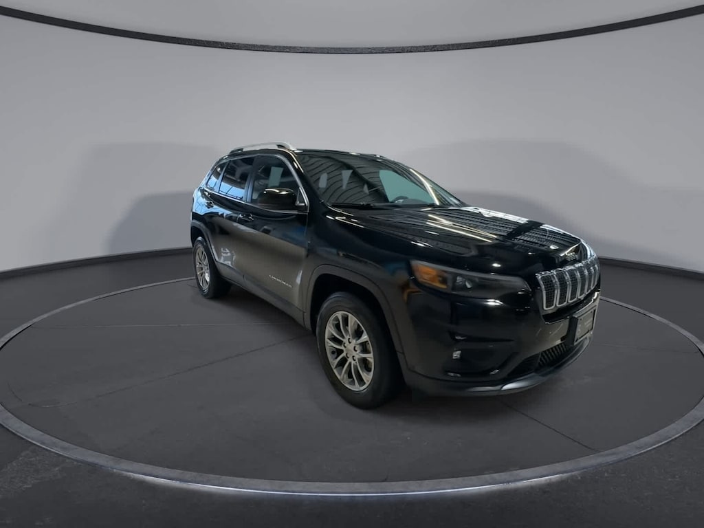 Used 2019 Jeep Cherokee Latitude Plus 4x4 SUV