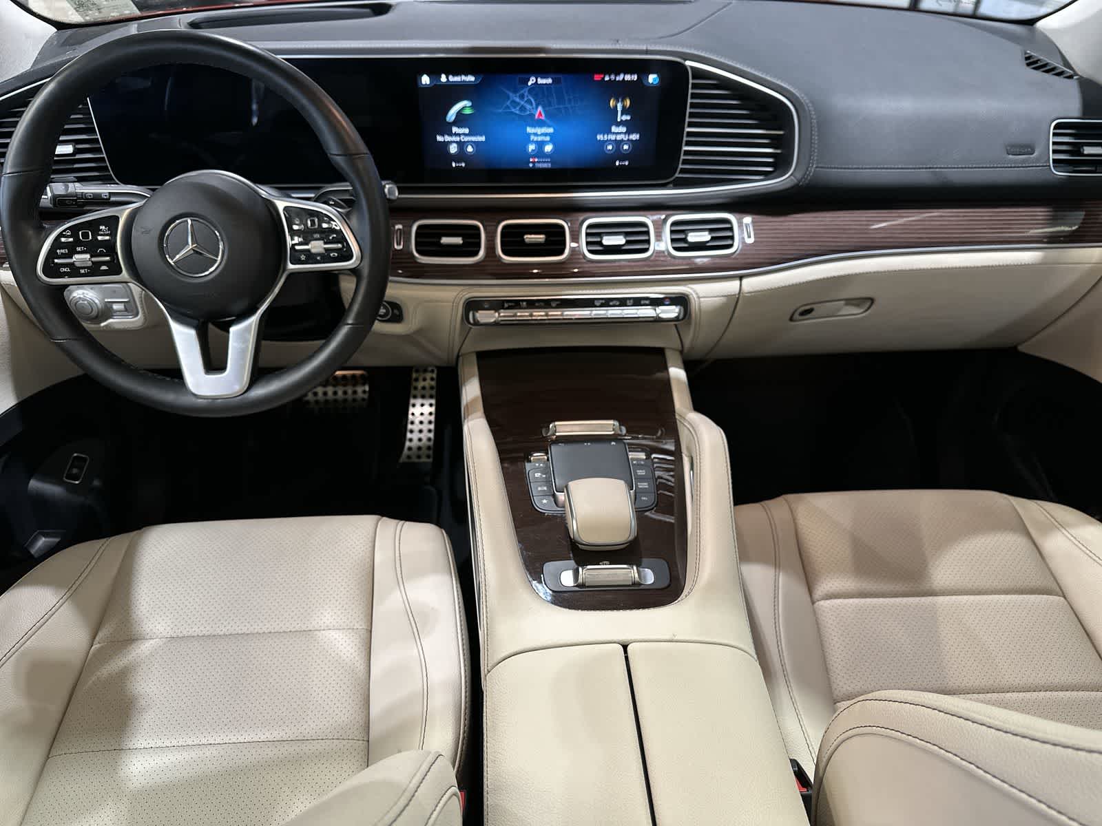Thumbnail: 2022 Mercedes-Benz GLS - 22