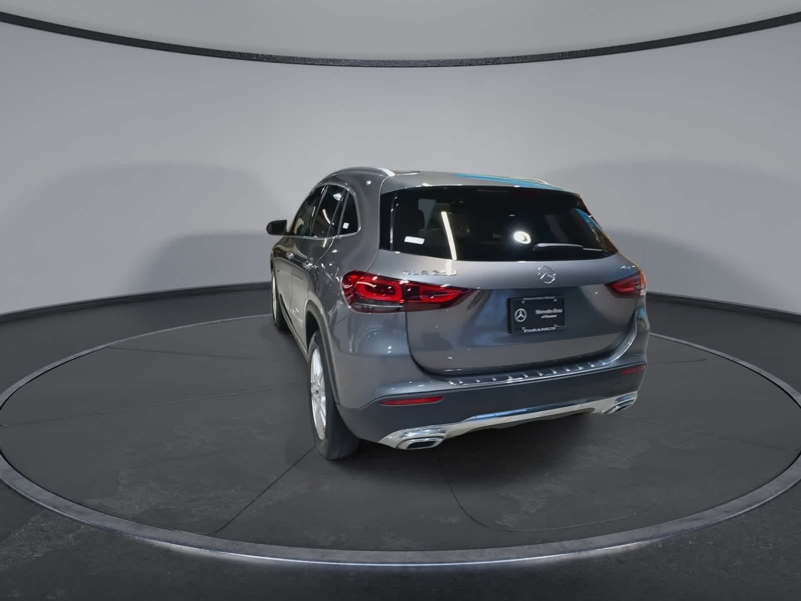 Thumbnail: 2023 Mercedes-Benz GLA - 9