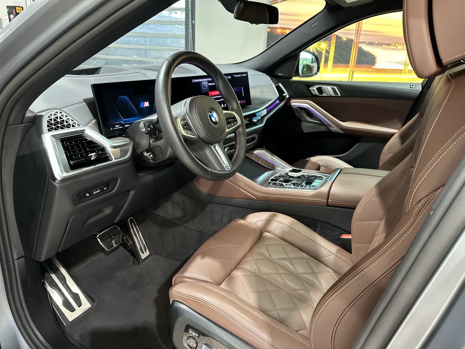 Thumbnail: 2025 BMW X6 - 14