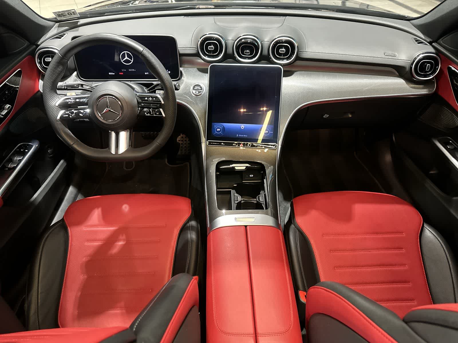 Thumbnail: 2023 Mercedes-Benz C-Class - 22