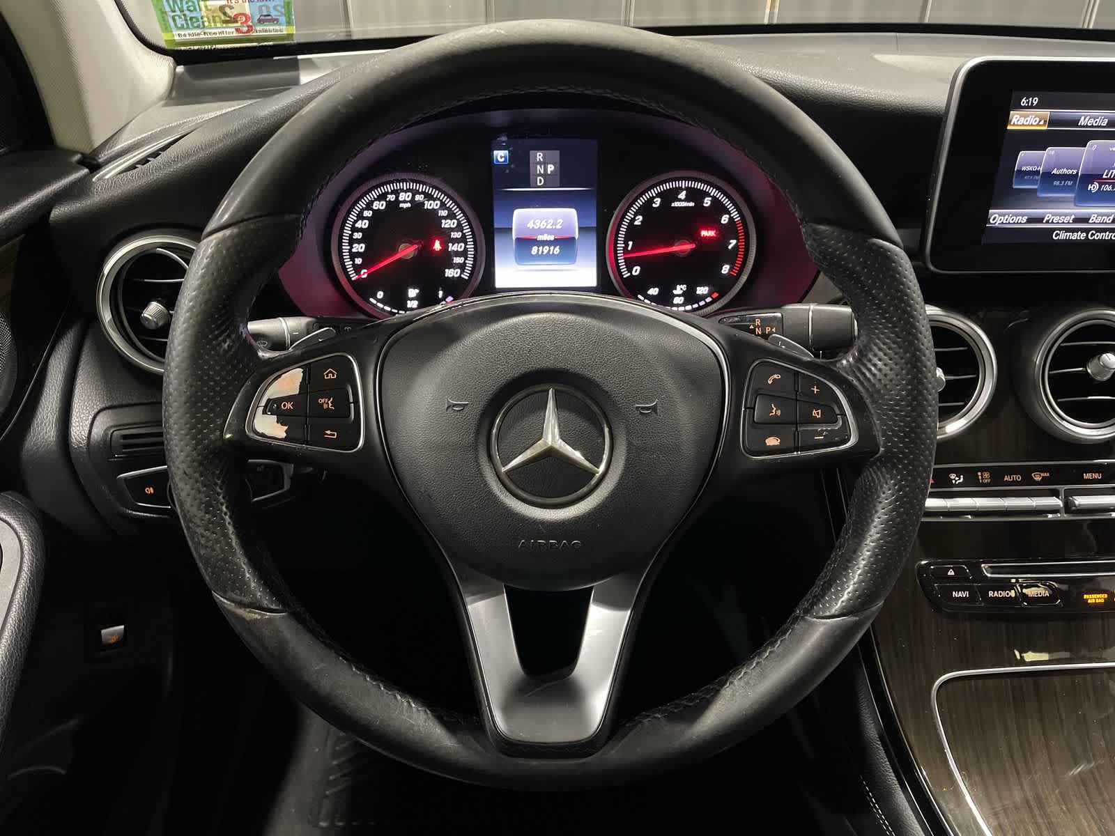 Thumbnail: 2016 Mercedes-Benz GLC - 27