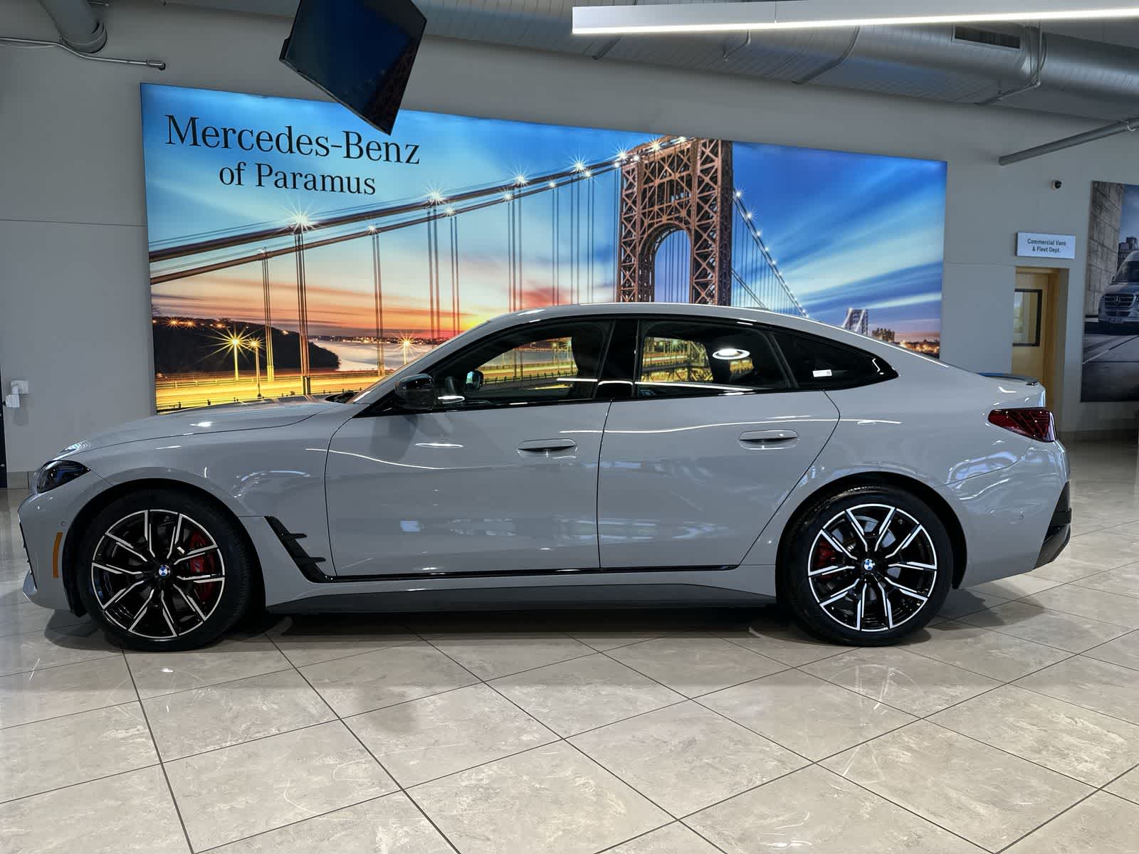 Thumbnail: 2025 BMW i4 - 15