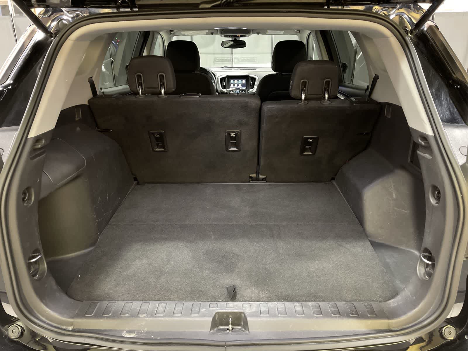 Thumbnail: 2019 GMC Terrain - 31