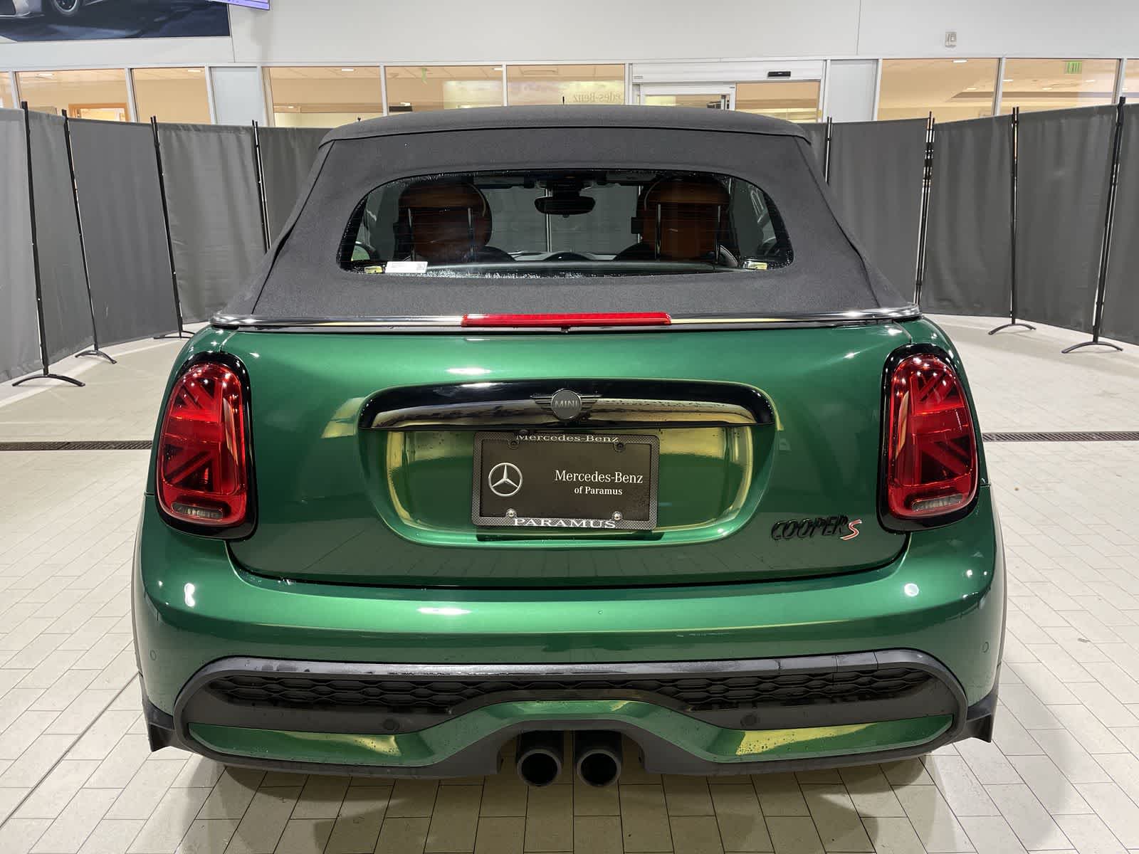 Thumbnail: 2022 MINI Cooper Convertible - 17