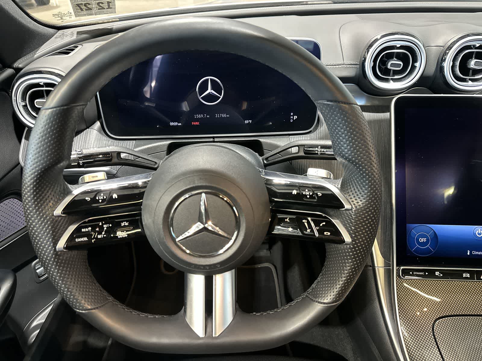 Thumbnail: 2022 Mercedes-Benz C-Class - 27