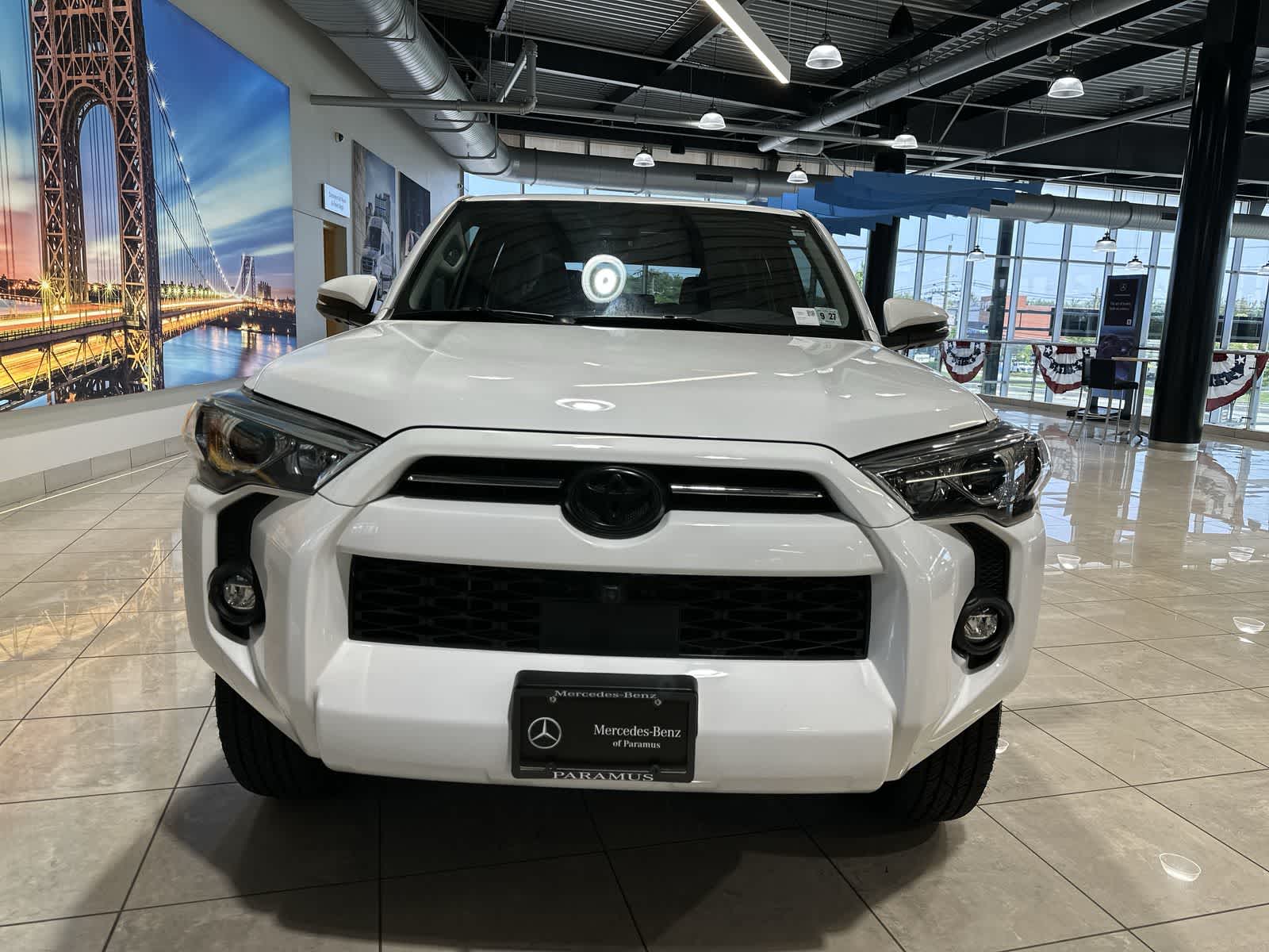 Thumbnail: 2023 Toyota 4Runner - 18