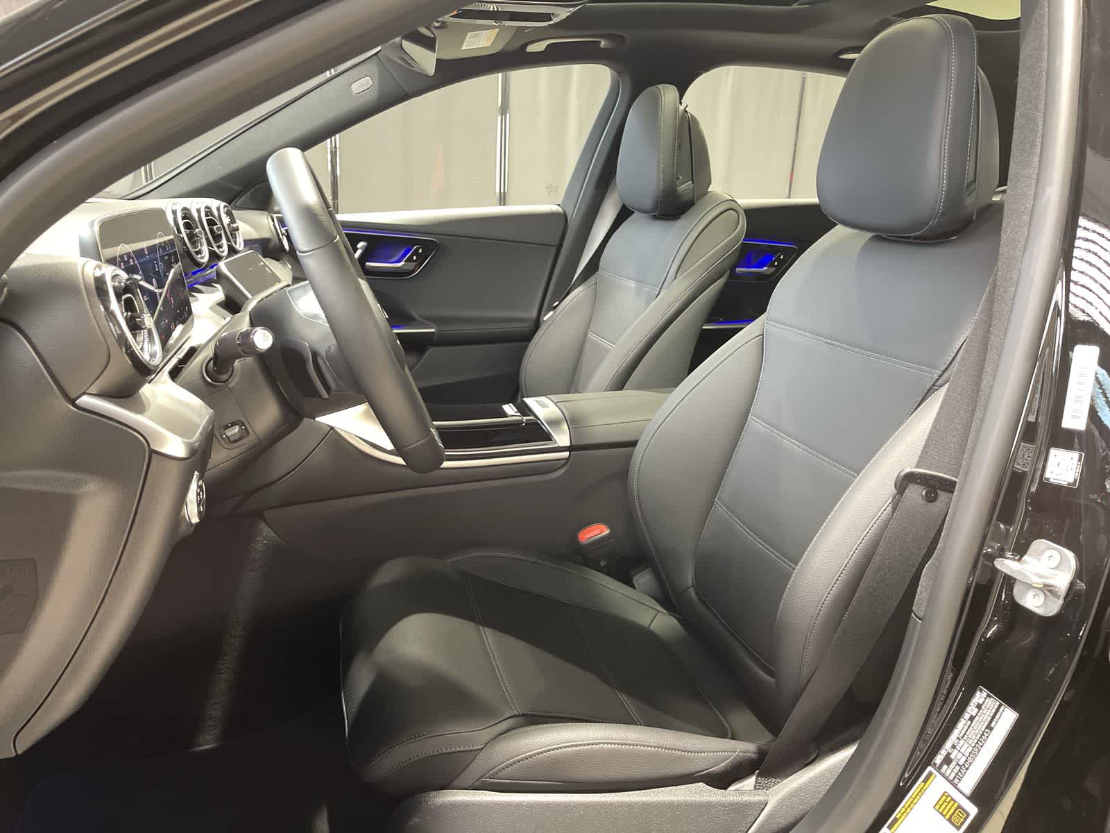 2025 Mercedes-Benz C-Class C 300 23