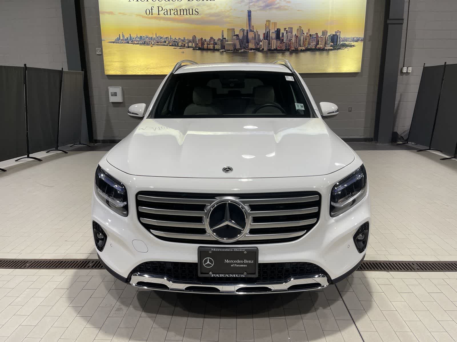 Thumbnail: 2025 Mercedes-Benz GLB - 18