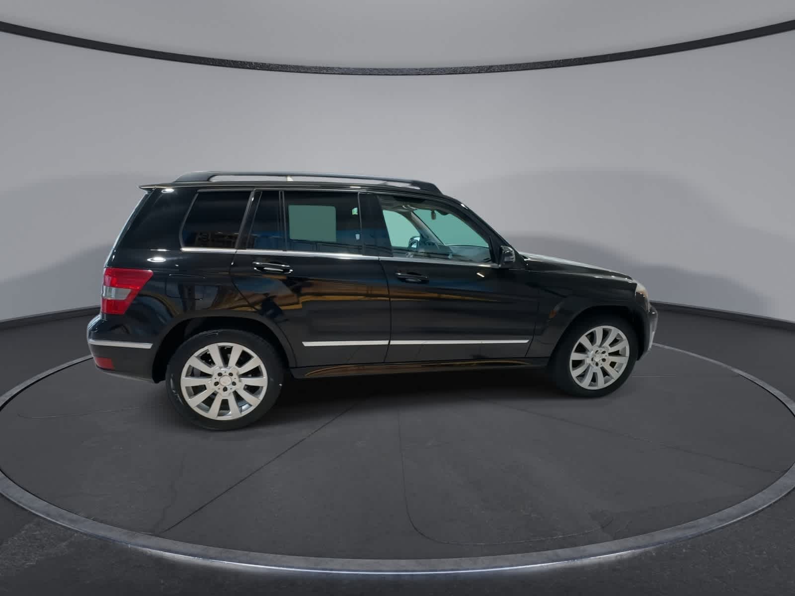 Thumbnail: 2011 Mercedes-Benz GLK - 12