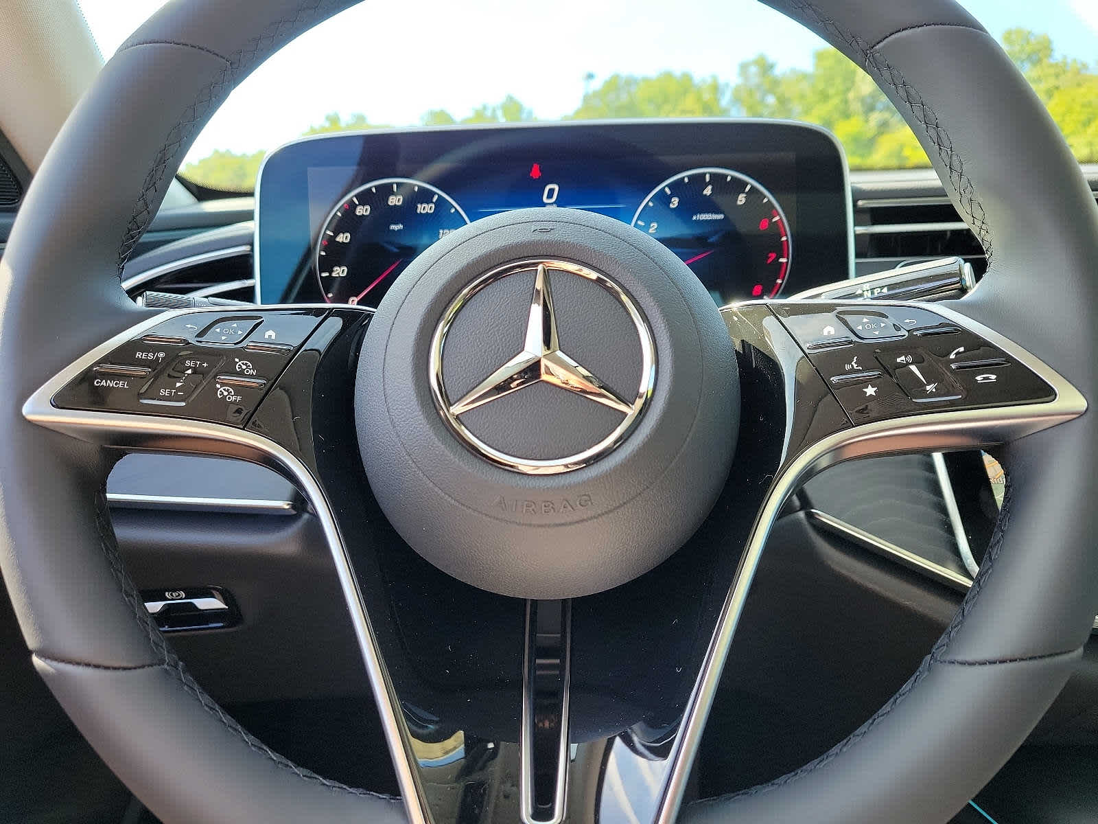 2025 Mercedes-Benz E-Class E 450 8