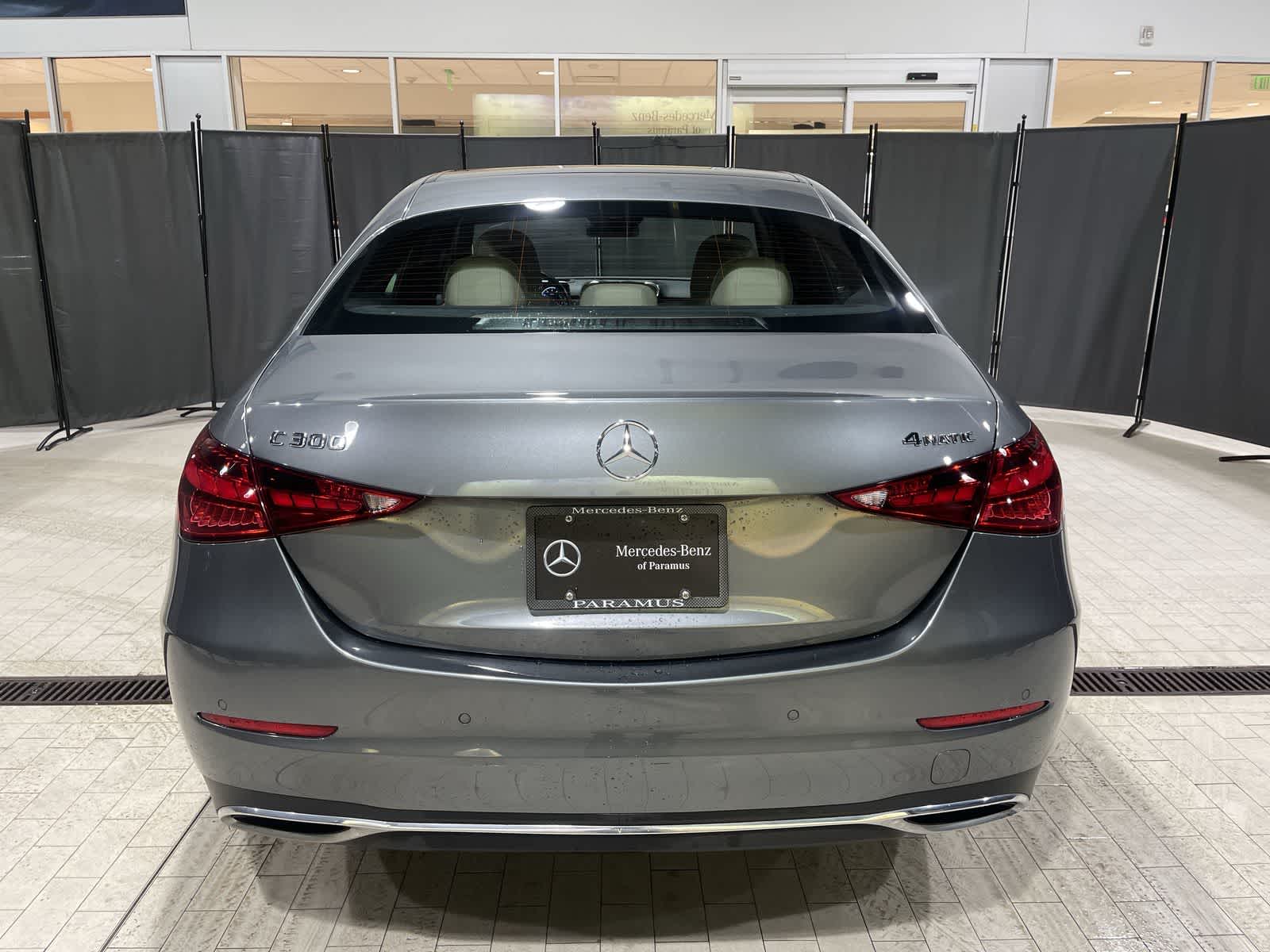 Thumbnail: 2022 Mercedes-Benz C-Class - 17