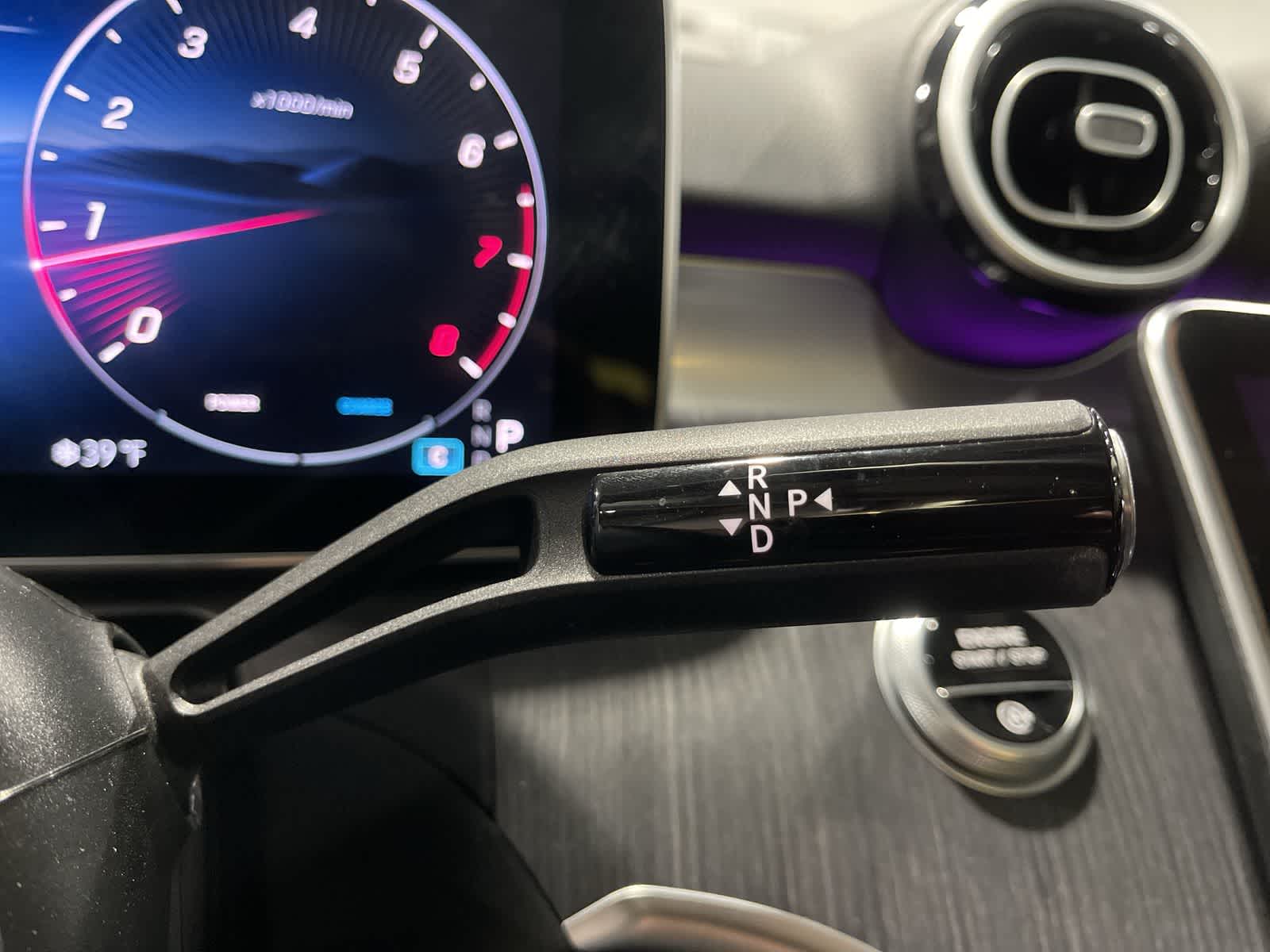 Thumbnail: 2025 Mercedes-Benz C-Class - 29