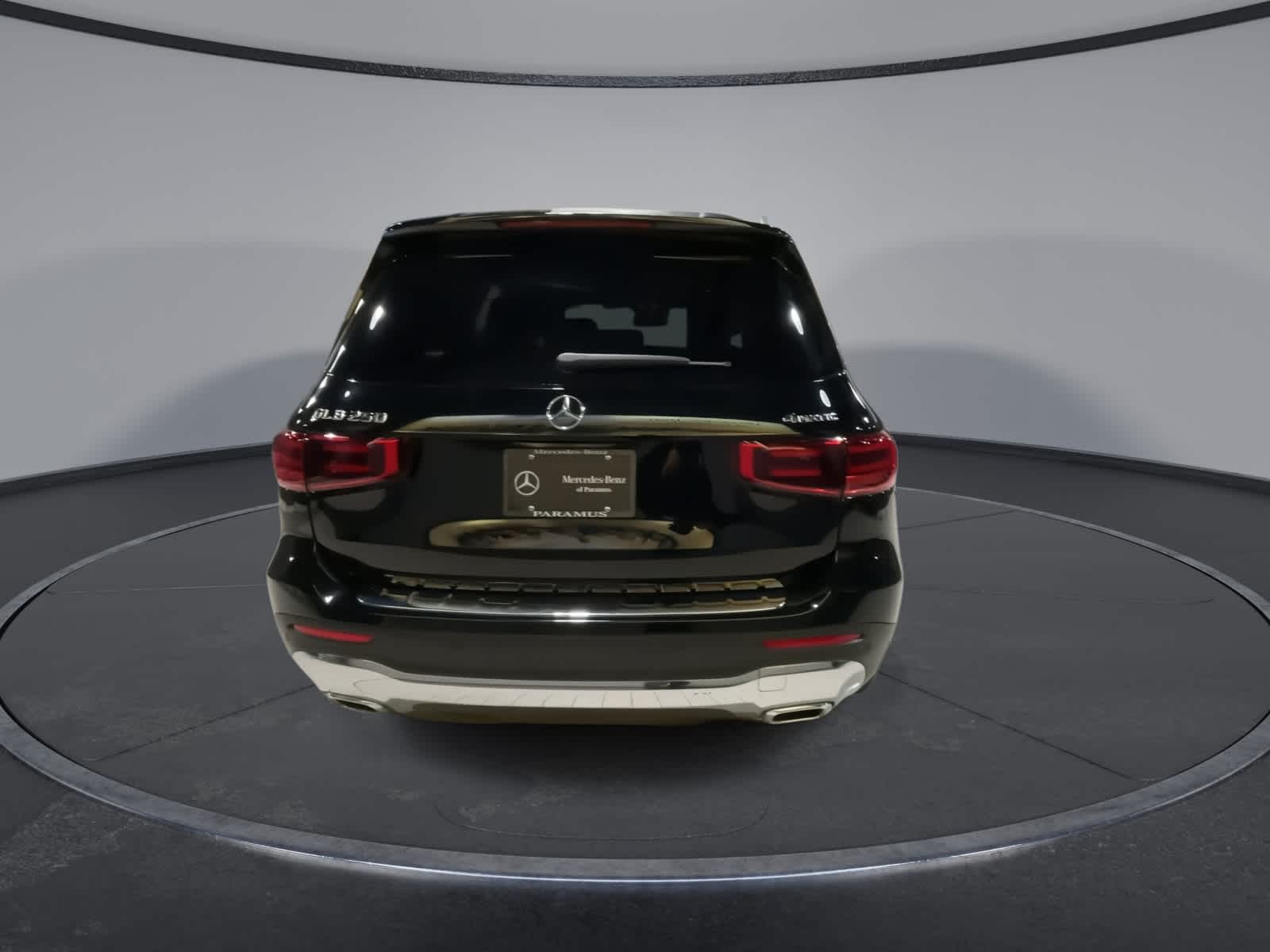 Thumbnail: 2025 Mercedes-Benz GLB - 10