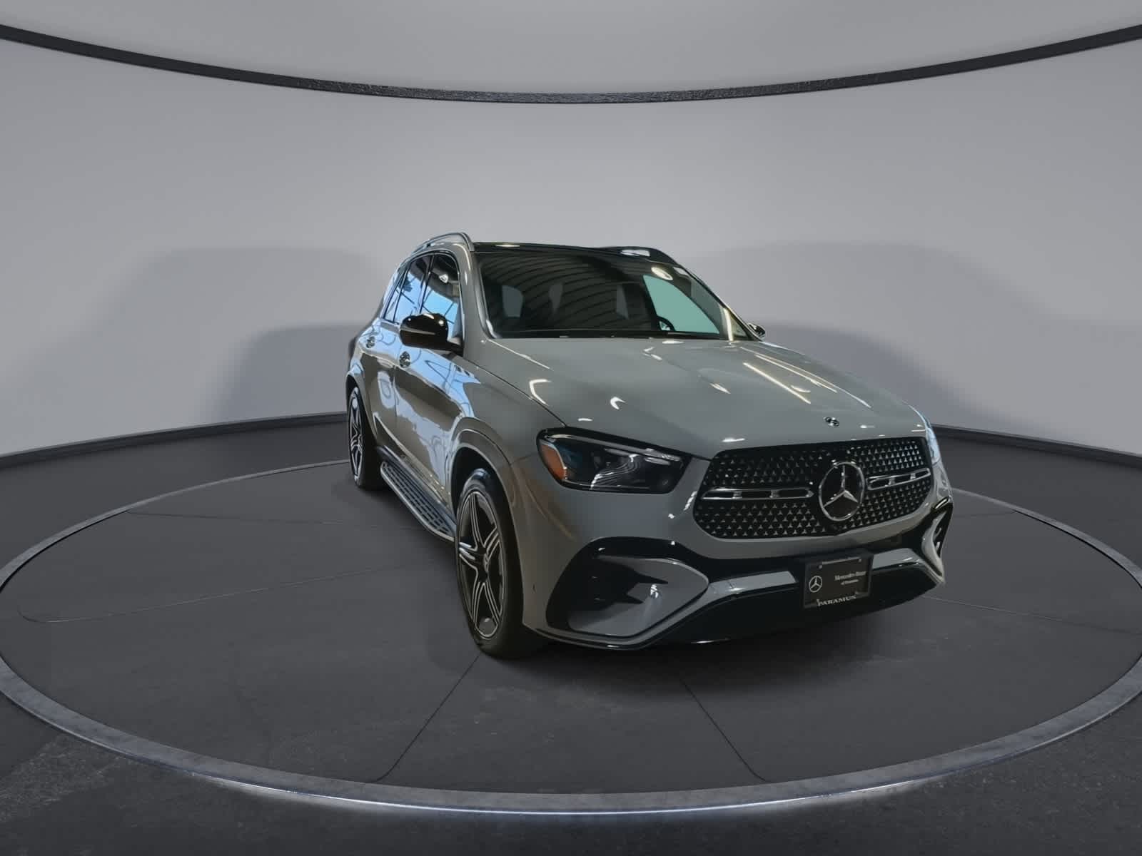 Thumbnail: 2026 Mercedes-Benz GLE - 3