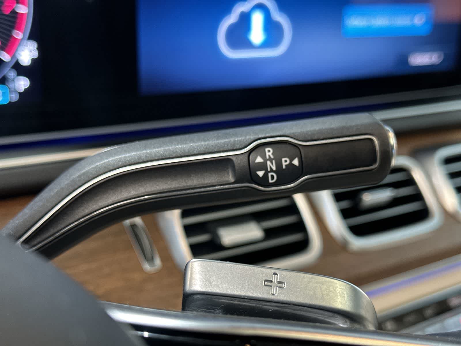 Thumbnail: 2025 Mercedes-Benz GLE - 29