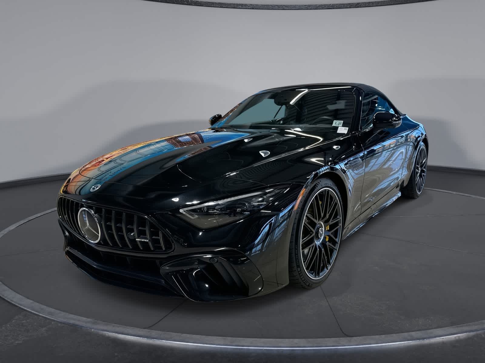 Thumbnail: 2022 Mercedes-Benz SL-Class - 1